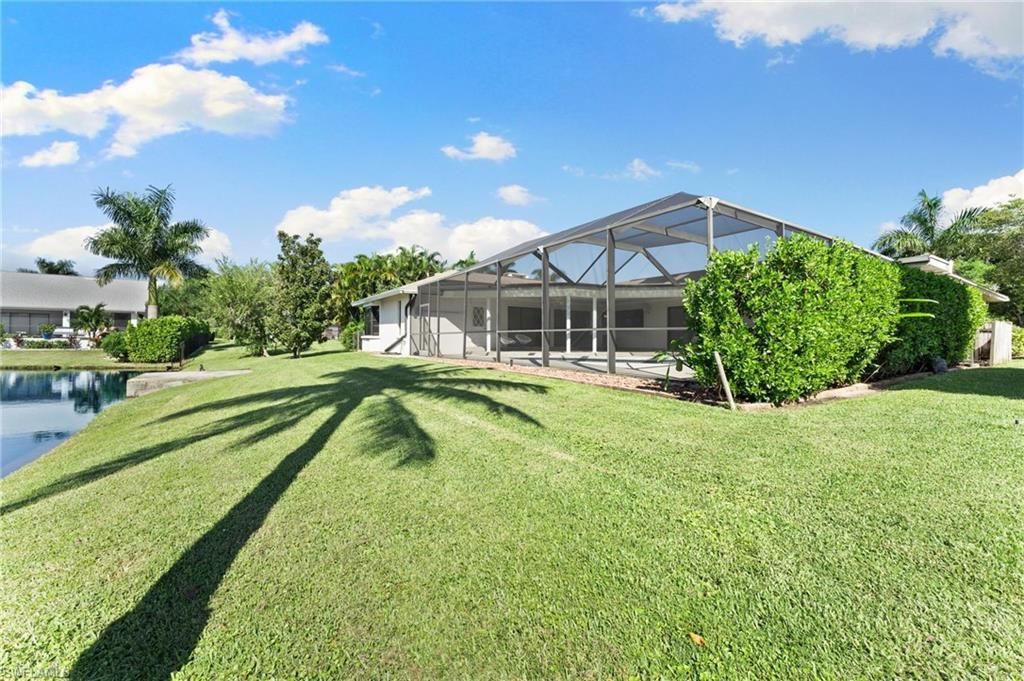 864 S Town And River Dr, Fort Myers, FL 33919 Photo