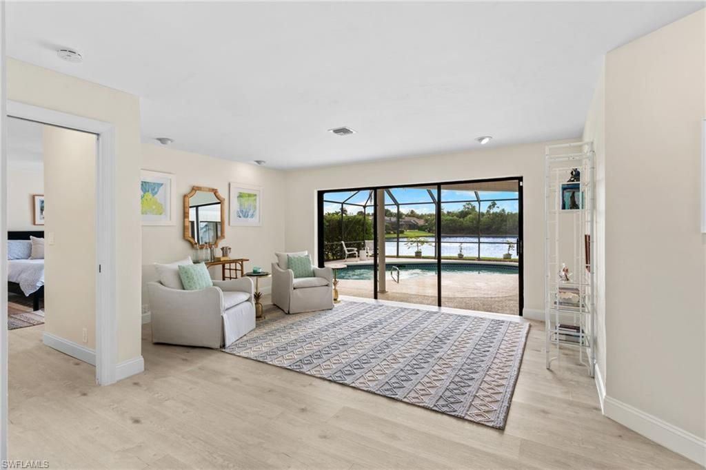 864 S Town And River Dr, Fort Myers, FL 33919 Photo