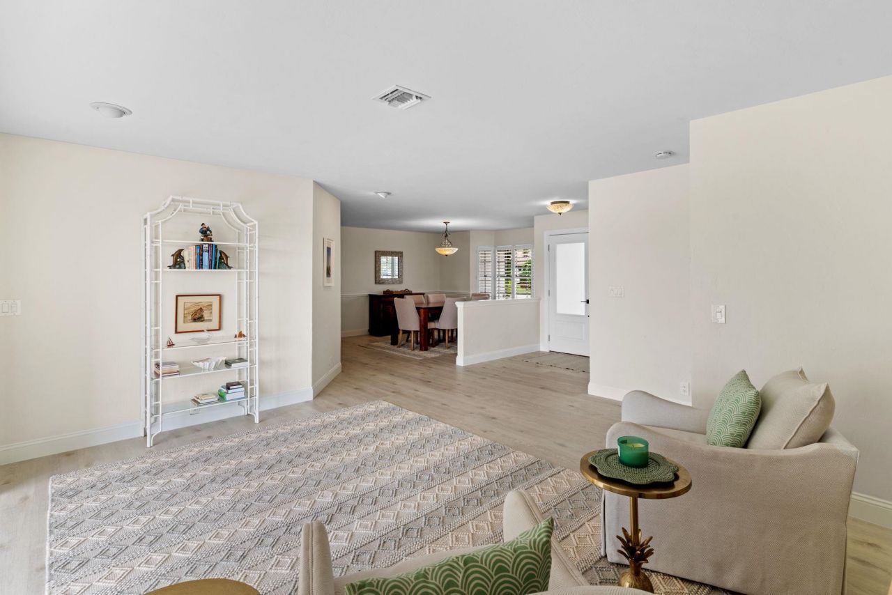 864 South Town And River Dr, Fort Myers, FL 33919 Photo