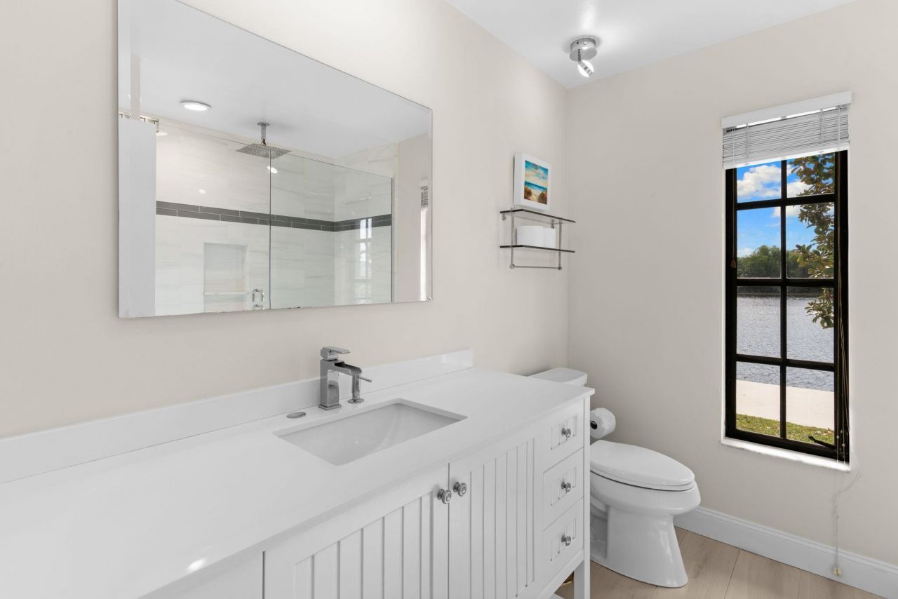 864 South Town And River Dr, Fort Myers, FL 33919 Photo