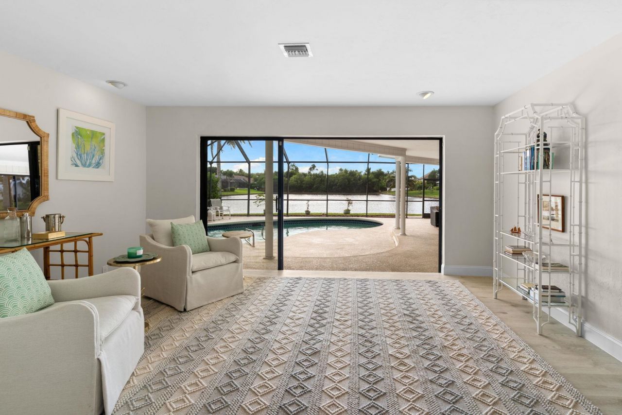 864 South Town And River Dr, Fort Myers, FL 33919 Photo