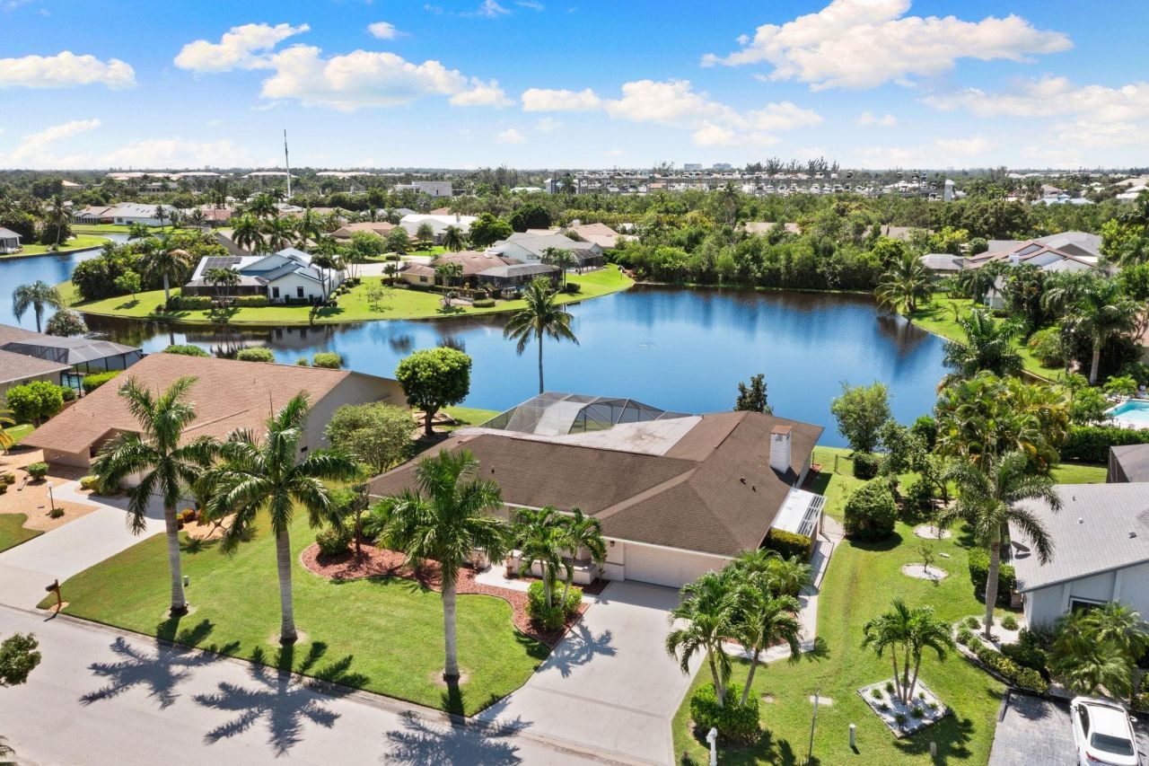 864 South Town And River Dr, Fort Myers, FL 33919 Photo