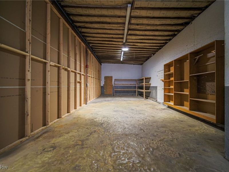 229 2nd Street, West Farmington, OH 44491 Photo 11