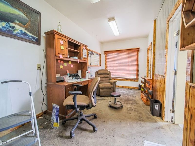 229 2nd Street, West Farmington, OH 44491 Photo 12