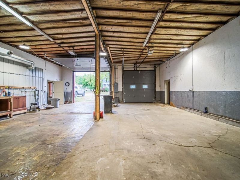 229 2nd Street, West Farmington, OH 44491 Photo 21