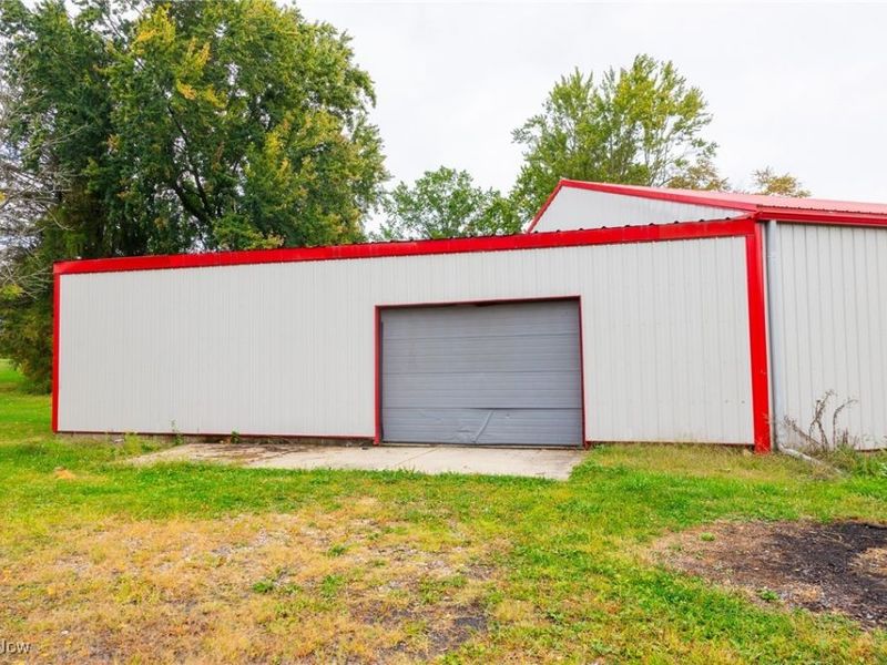 229 2nd Street, West Farmington, OH 44491 Photo 24