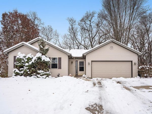 10350 Rosewood Court, Osceola, IN 46561