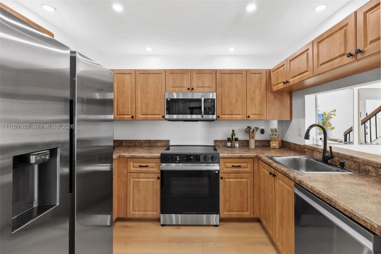 21216 Harbor Way, Unit 158-15, Aventura, FL 33180 Photo