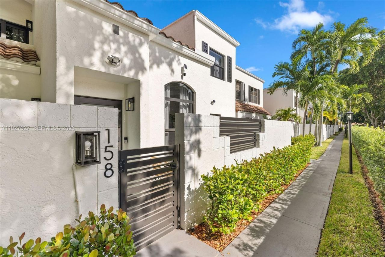 21216 Harbor Way, Unit 158-15, Aventura, FL 33180 Photo