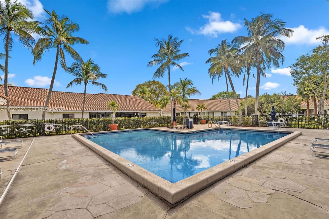 21216 Harbor Way, Unit 158-15, Aventura, FL 33180 Photo