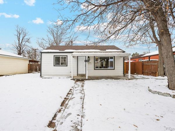 1680 Newark Street, Aurora, CO 80010