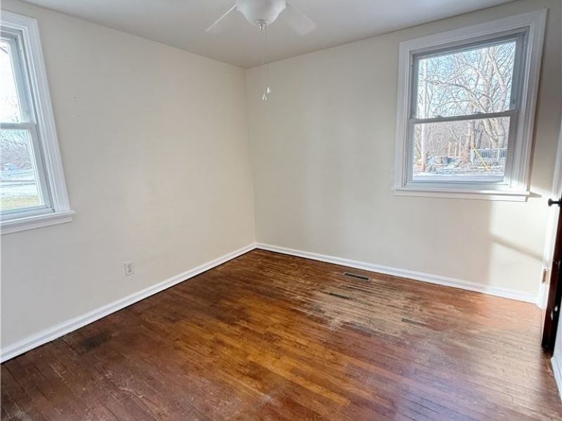 16190 River Street NE, Alliance, OH 44601 Photo 5