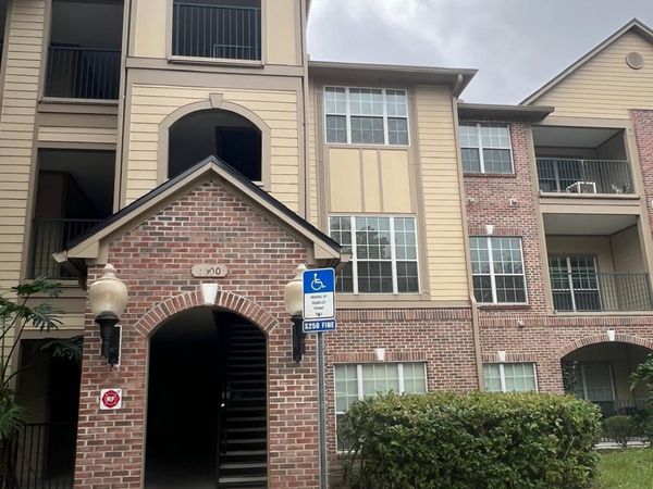 7800 POINT MEADOWS Drive, Unit 1524, Jacksonville, FL 32256