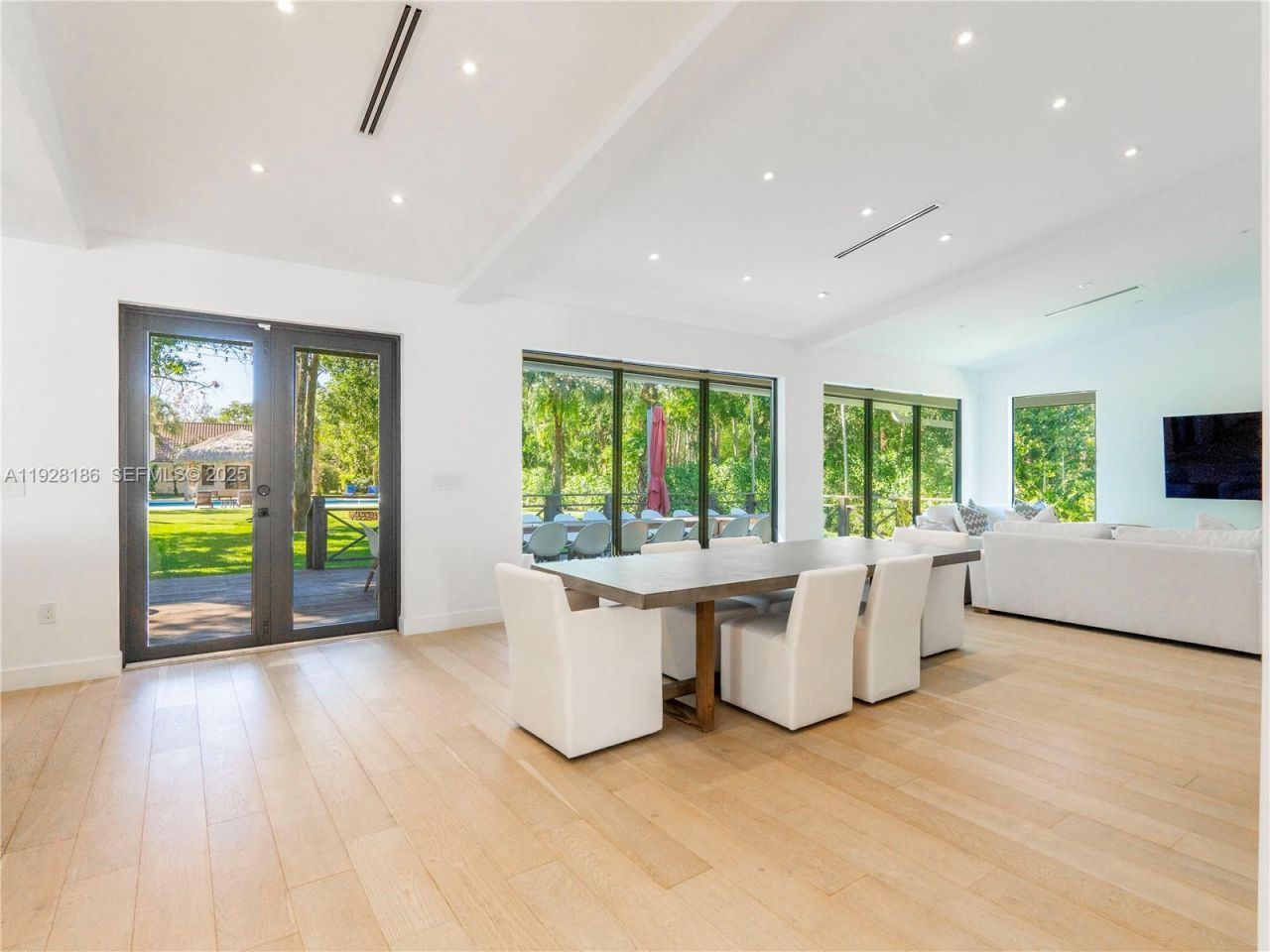 317 Bayberry Dr, Plantation, FL 33317 Photo