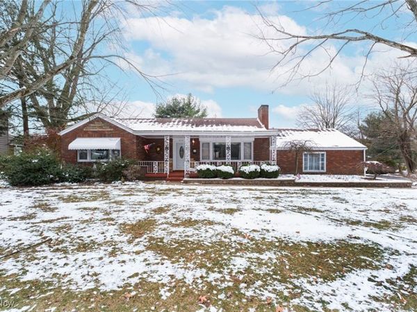 6534 Diana Drive, Poland, OH 44514