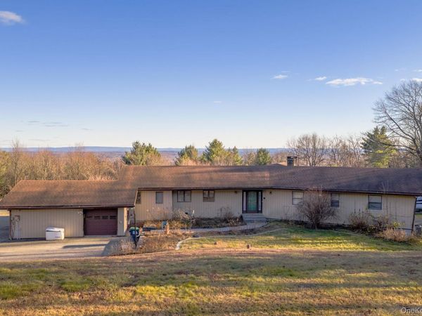 137 Highview Terrace, Bloomingburg, NY 12721