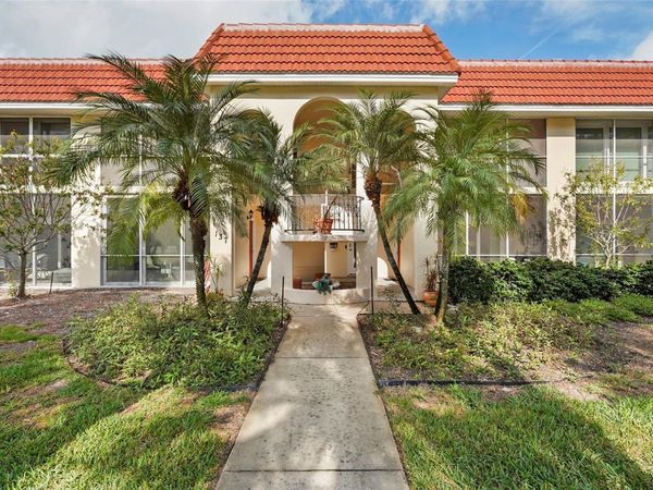 137 AVENIDA MESSINA, Unit 2, SARASOTA, FL 34242