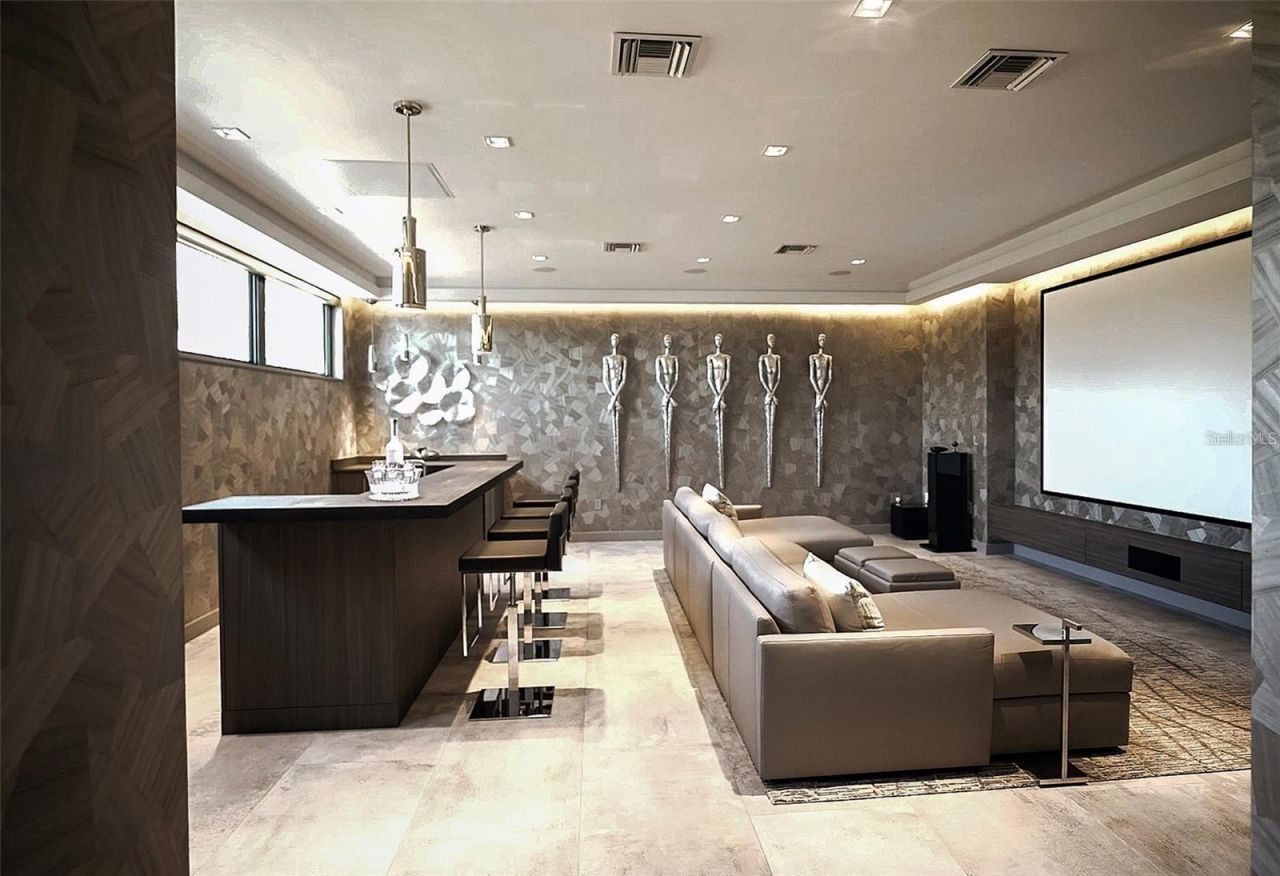 104 Sunset Lane, Holmes Beach, FL 34217 Photo