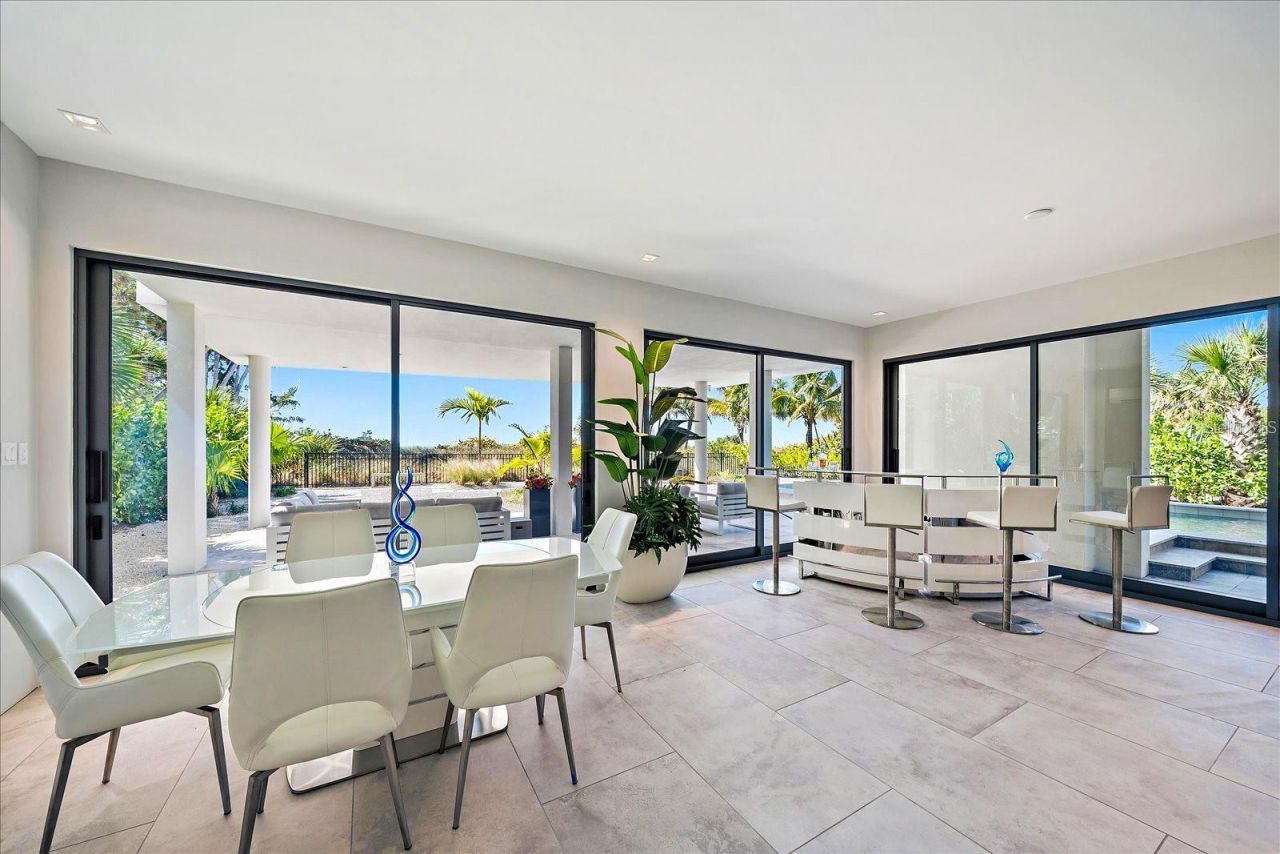 104 Sunset Lane, Holmes Beach, FL 34217 Photo