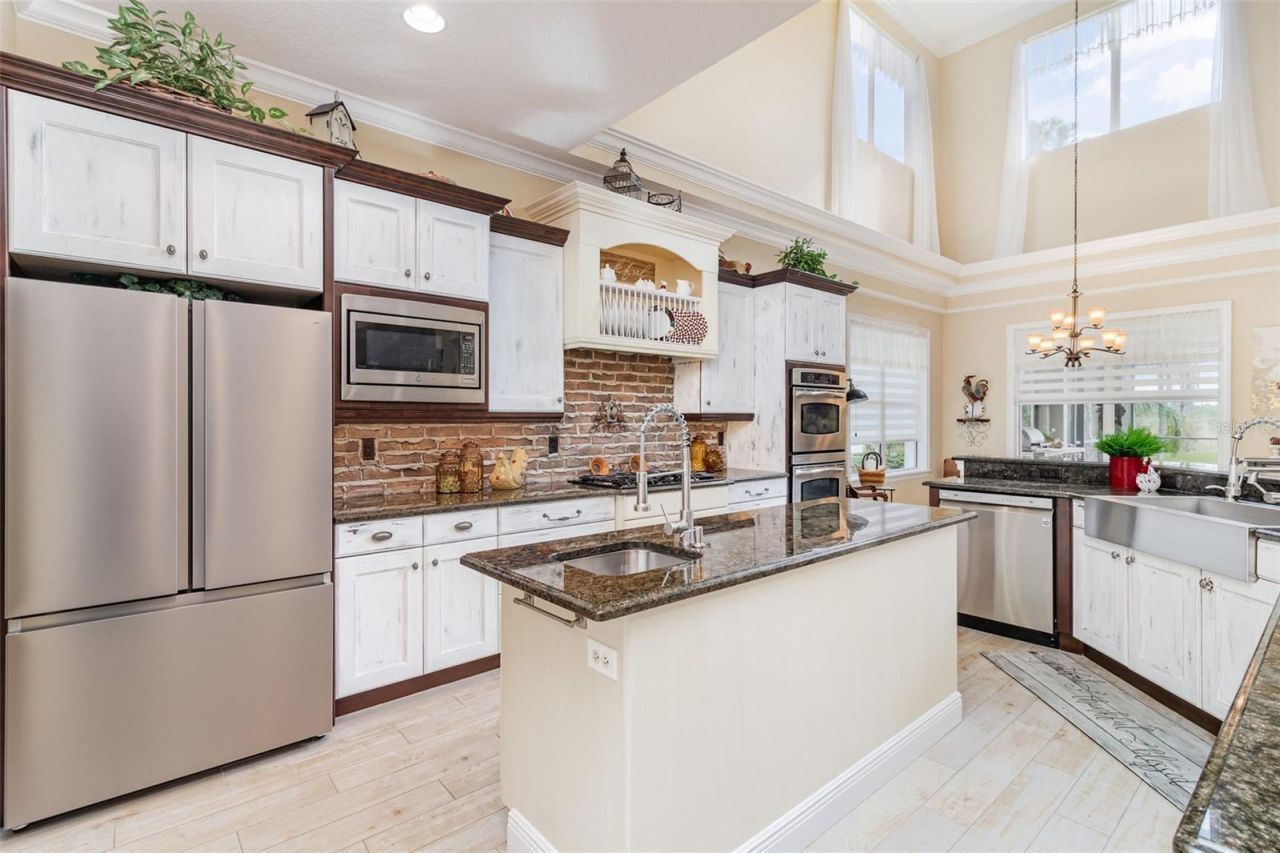 404 Long And Winding Road, Howey in the Hills, FL 34737 Photo