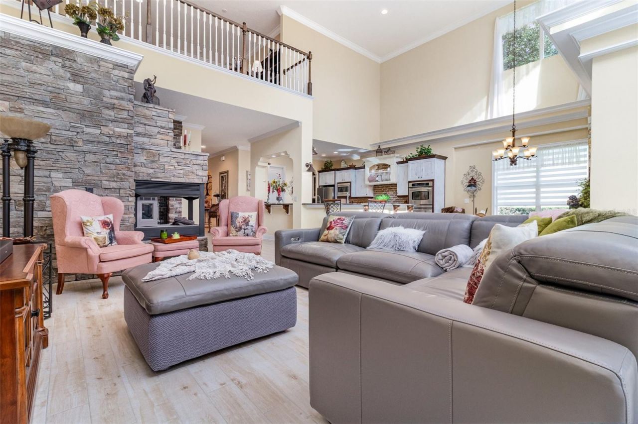 404 Long And Winding Road, Howey in the Hills, FL 34737 Photo