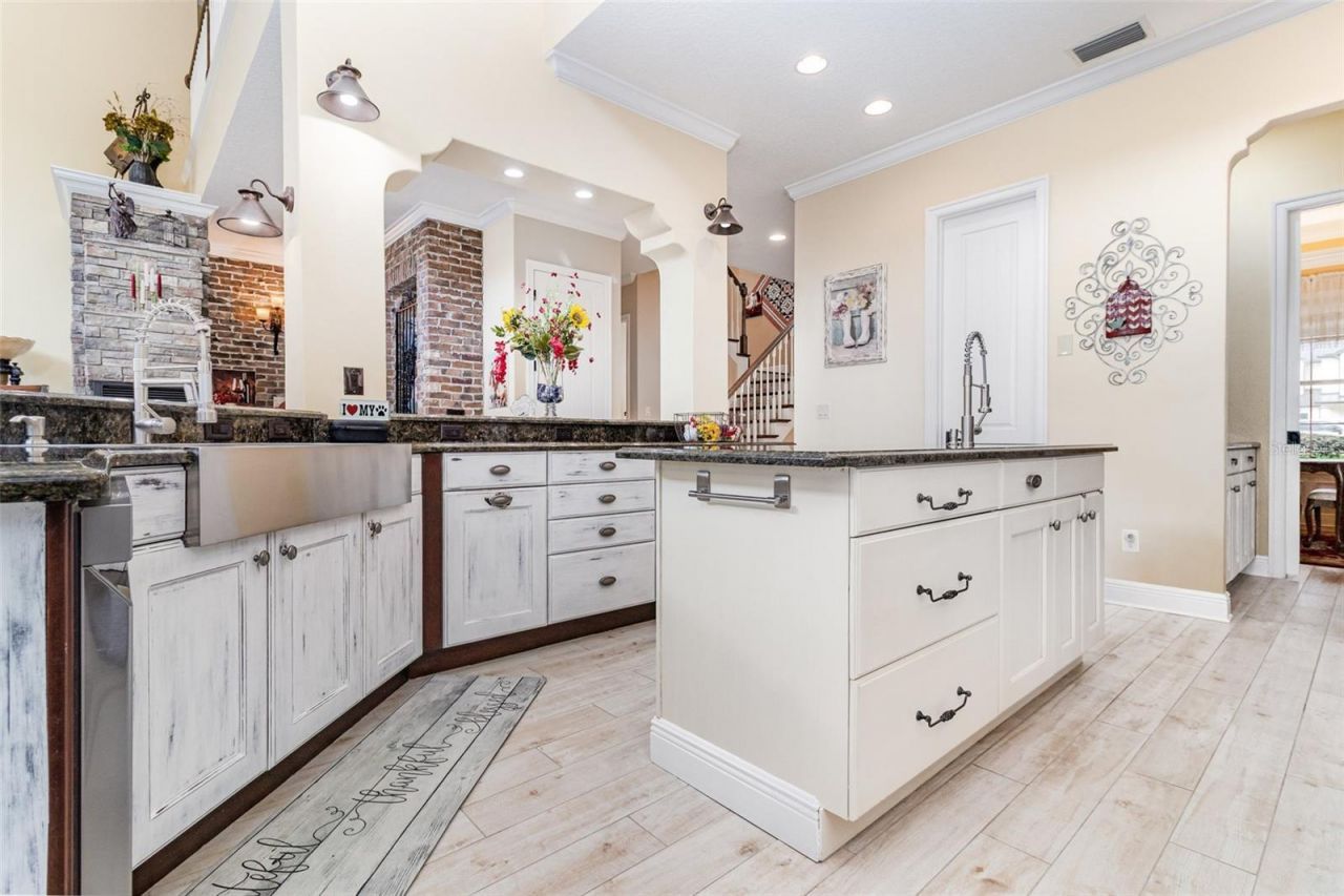 404 Long And Winding Road, Howey in the Hills, FL 34737 Photo