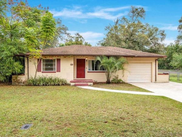 525 S DEXTER AVENUE, DELAND, FL 32720