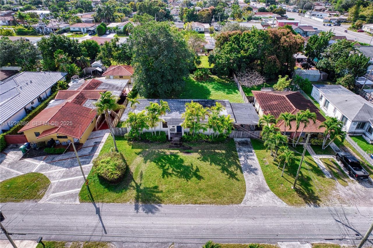 6550 SW 27th St, Miami, FL 33155 Photo