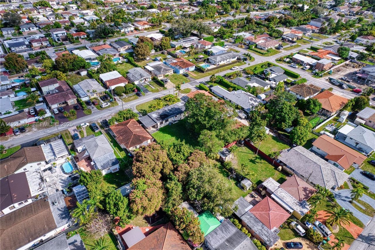 6550 SW 27th St, Miami, FL 33155 Photo