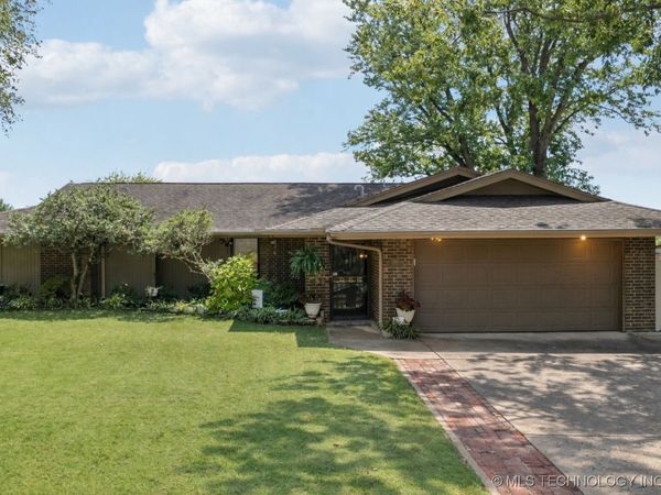 3208 E 80th Place S, Tulsa, OK 74136