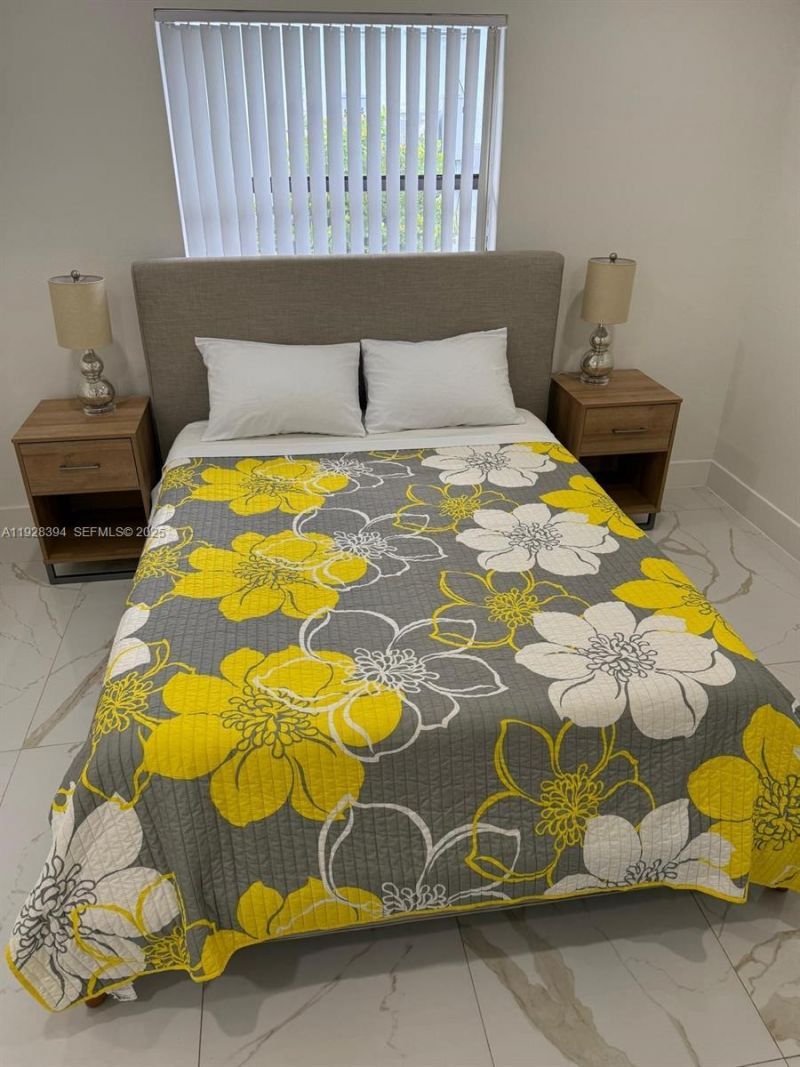 209 NW 7th Ct, Unit 1-2, Hallandale Beach, FL 33009 Photo