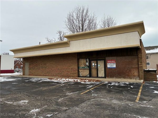 700 E 200th Street, Cleveland, OH 44119