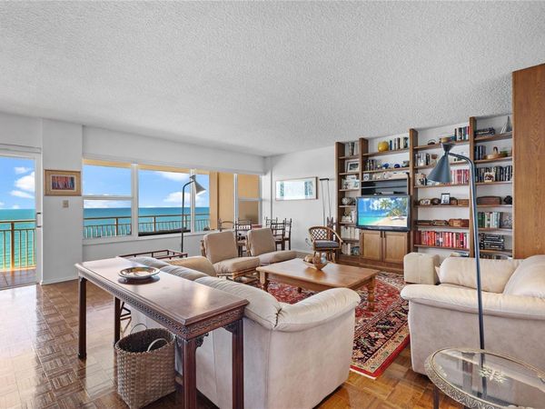 601 LONGBOAT CLUB ROAD, Unit 902S, LONGBOAT KEY, FL 34228