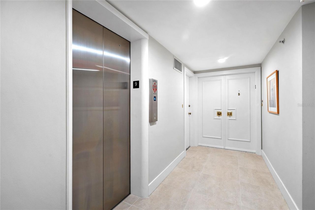 601 Longboat Club Road, Unit 902S, Longboat Key, FL 34228 Photo