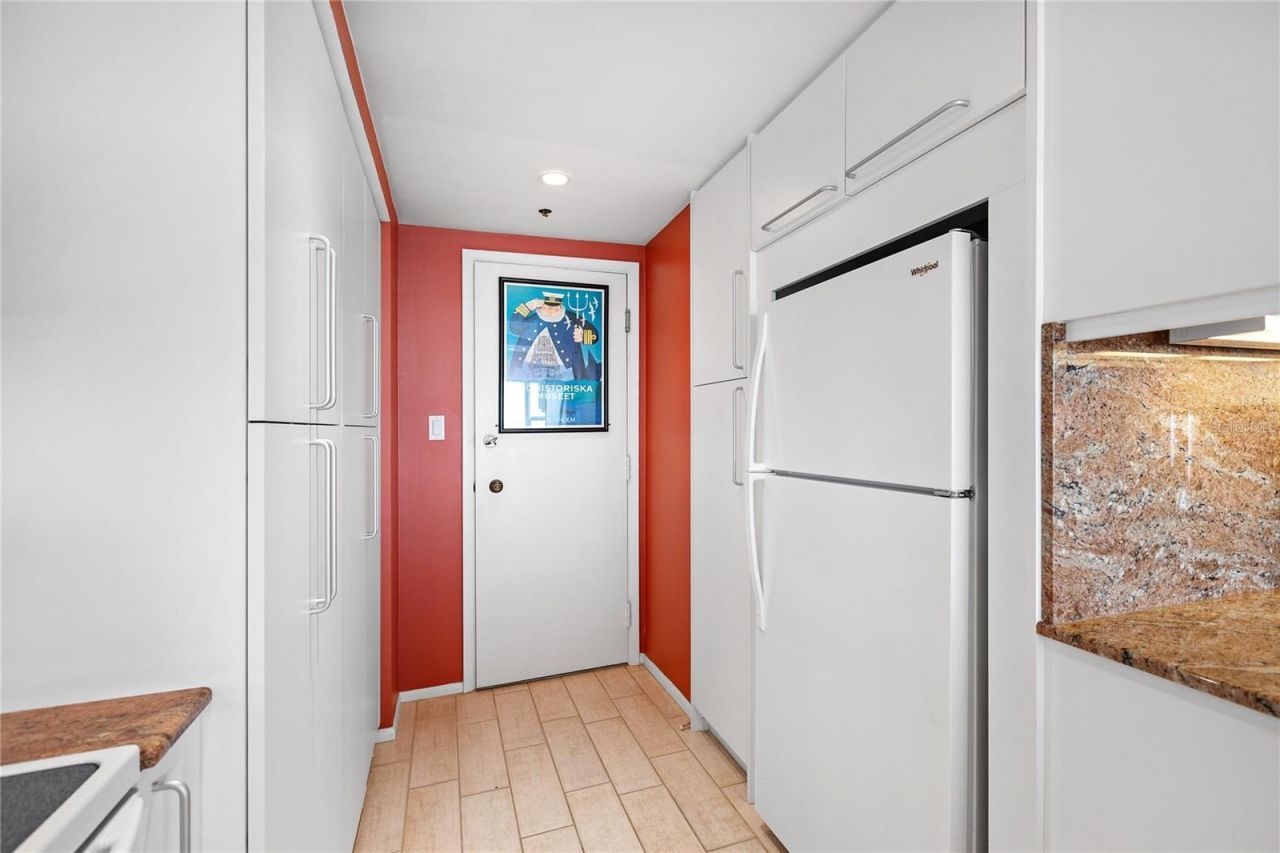 601 Longboat Club Road, Unit 902S, Longboat Key, FL 34228 Photo