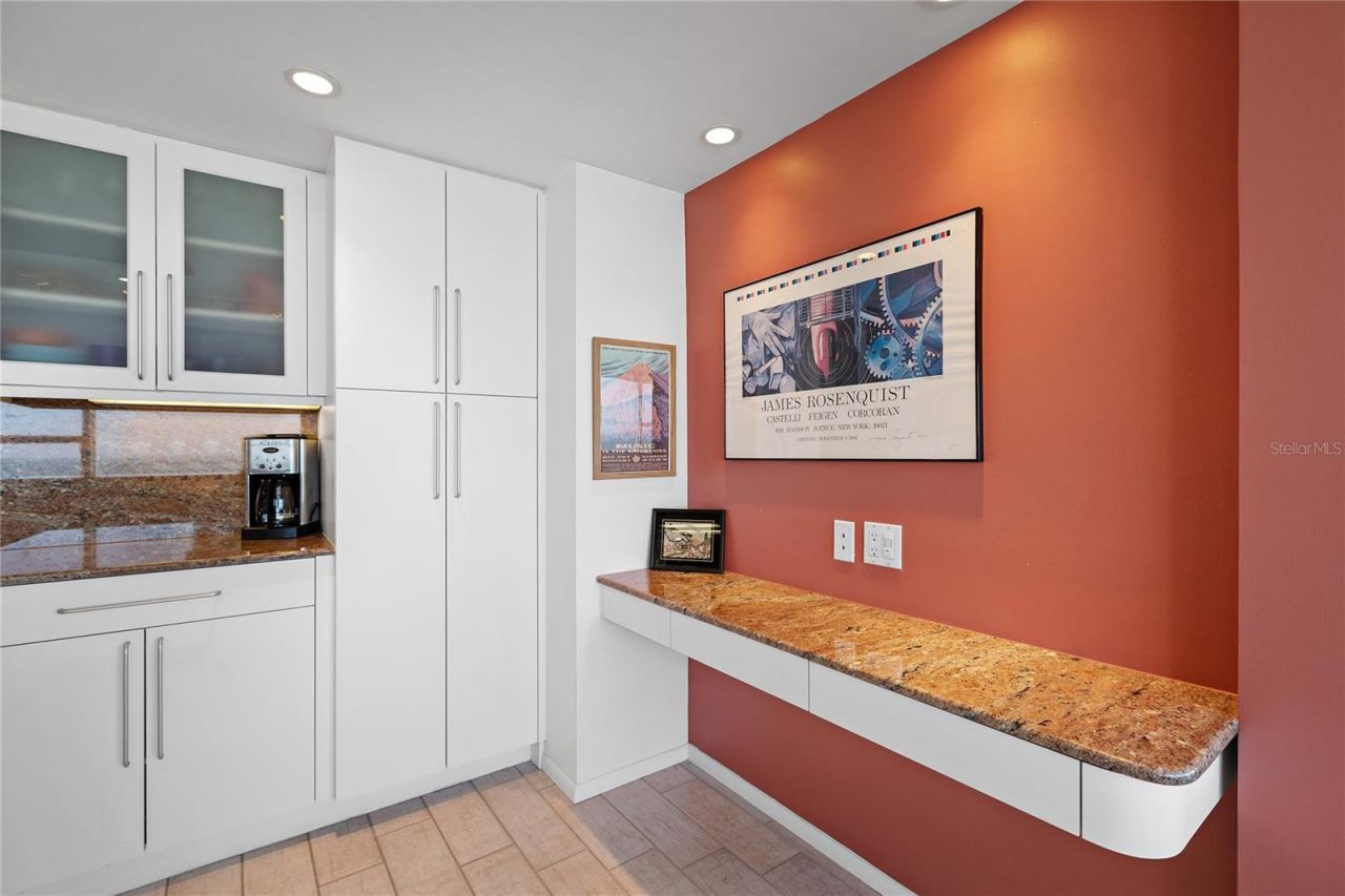 601 Longboat Club Road, Unit 902S, Longboat Key, FL 34228 Photo