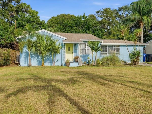 1249 ESSEX DRIVE N, ST PETERSBURG, FL 33710