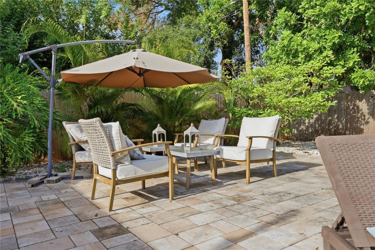 1249 Essex Drive N, Saint Petersburg, FL 33710 Photo