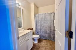 505 Wickham Dr. photo 4