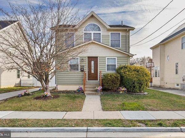 302 AUSTIN AVENUE, BARRINGTON, NJ 08007