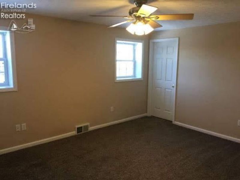 48903 North Ridge Road, Amherst, OH 44001 Photo 14