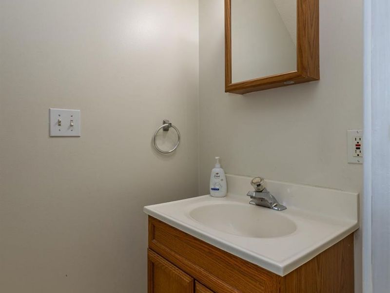 48903 North Ridge Road, Amherst, OH 44001 Photo 35