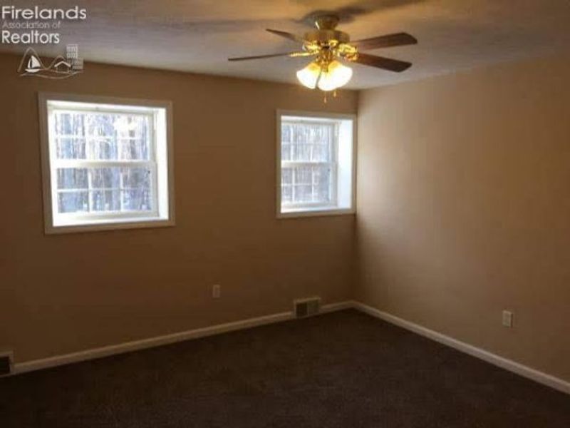 48903 North Ridge Road, Amherst, OH 44001 Photo 6