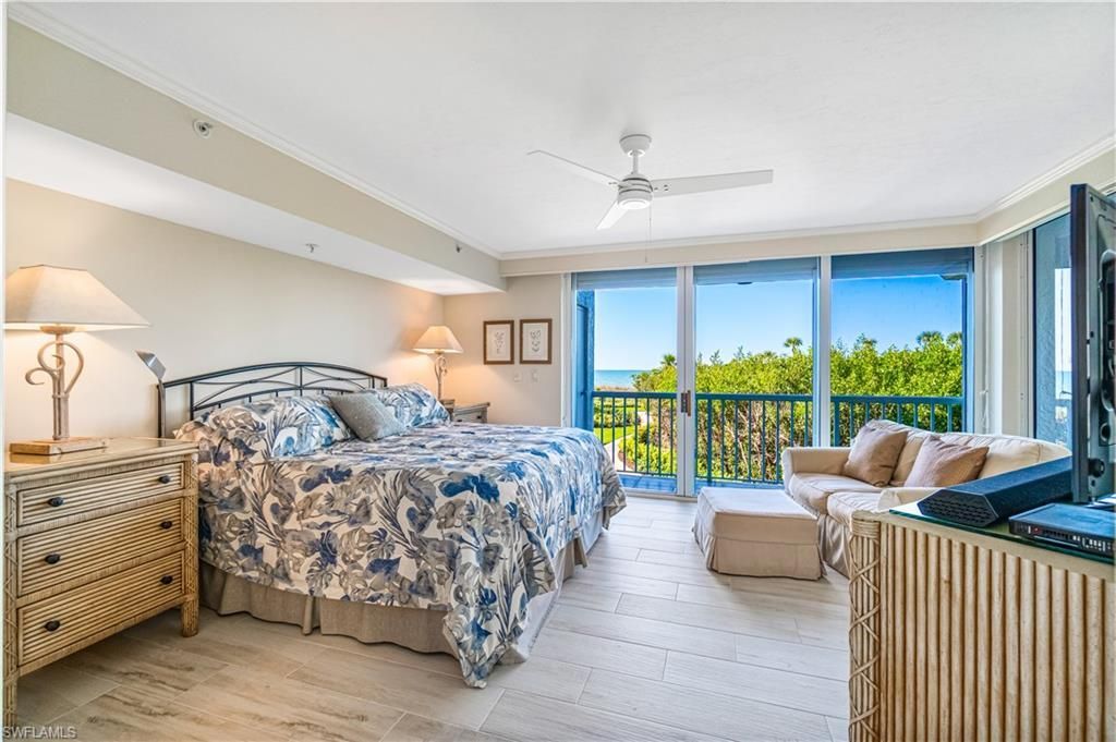 20 Seagate Dr, Unit 103, Naples, FL 34103 Photo