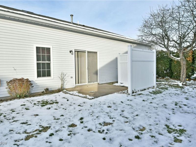 3477 Ivy Hill Circle, Unit B, Cortland, OH 44410 Photo 21
