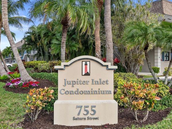 755 Saturn Street, Unit H101, Jupiter, FL 33477
