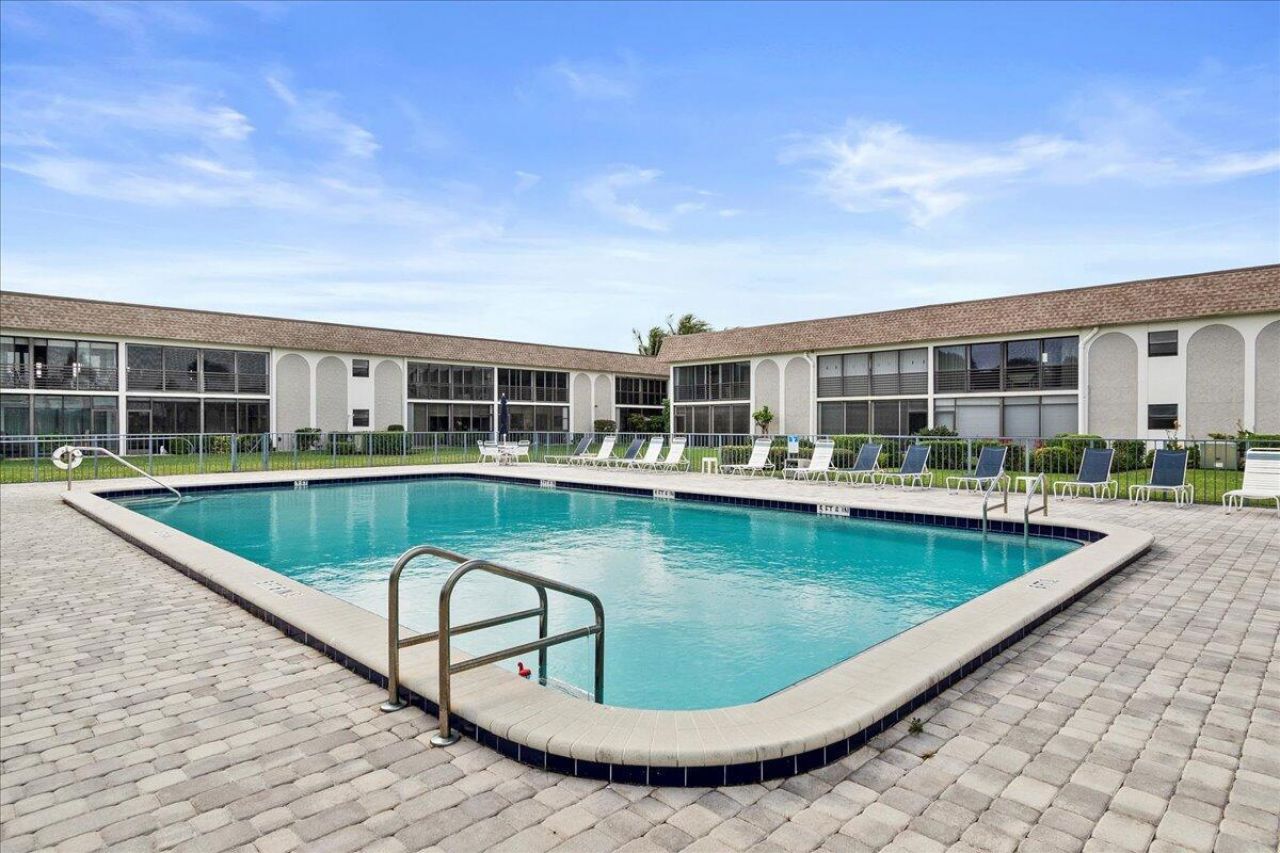 755 Saturn Street, Unit H101, Jupiter, FL 33477 Photo