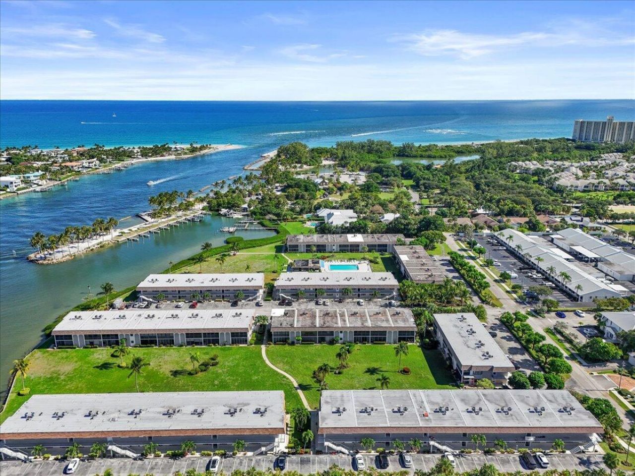 755 Saturn Street, Unit H101, Jupiter, FL 33477 Photo