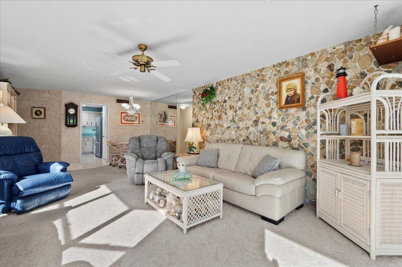 755 Saturn Street, Unit H101, Jupiter, FL 33477 Photo