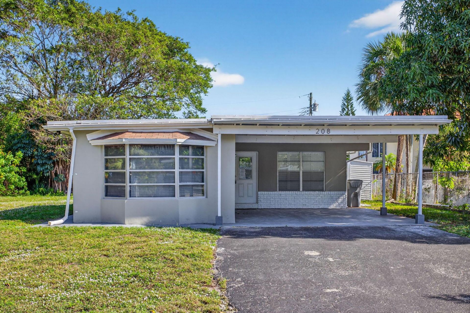 208 NE 14th Avenue, Pompano Beach, FL 33060 Photo